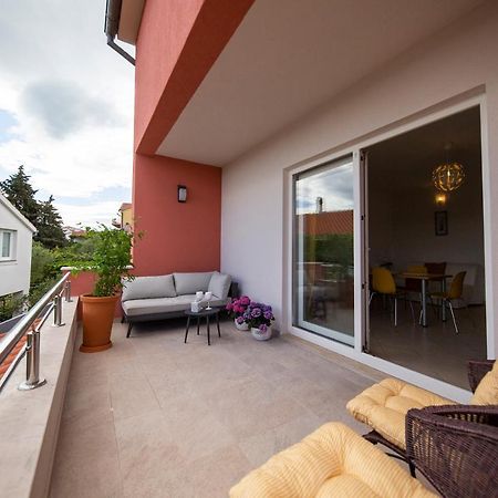 מורטר Apartments Leonarda מראה חיצוני תמונה